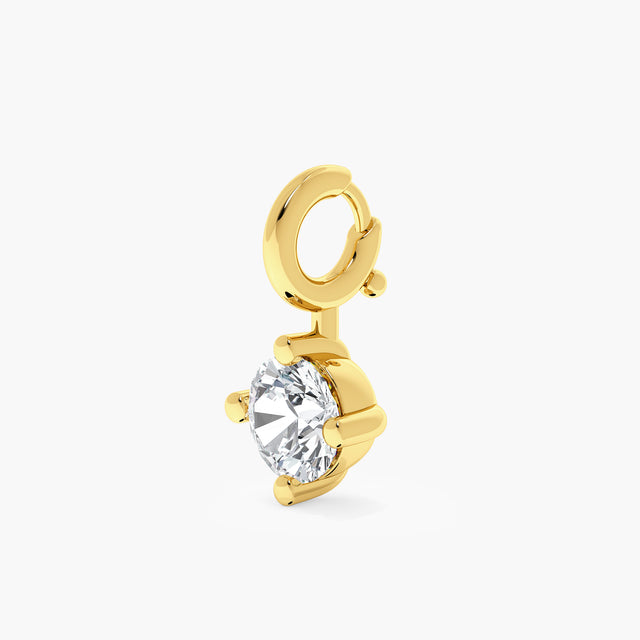 Estela Solitaire Charm